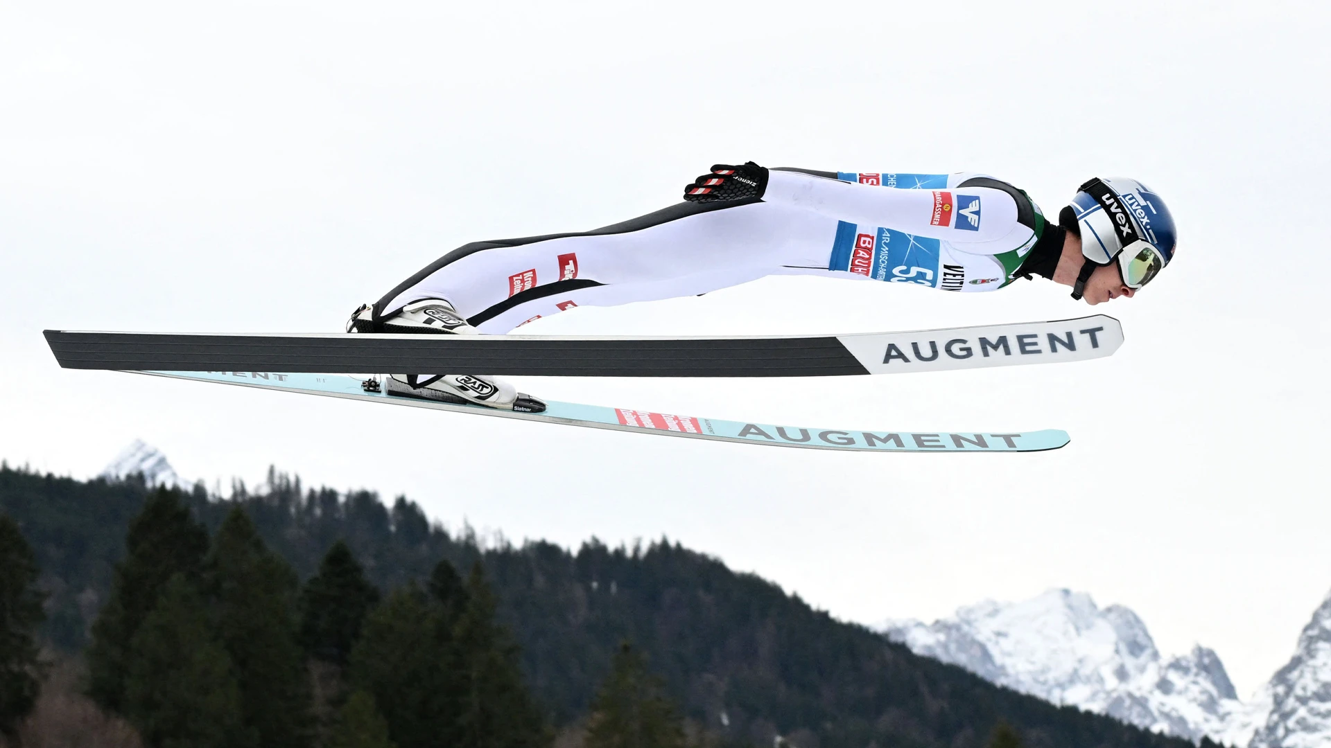 TV-traditie wordt voortgezet: SBS6 zendt schansspringen uit op nieuwjaarsdag