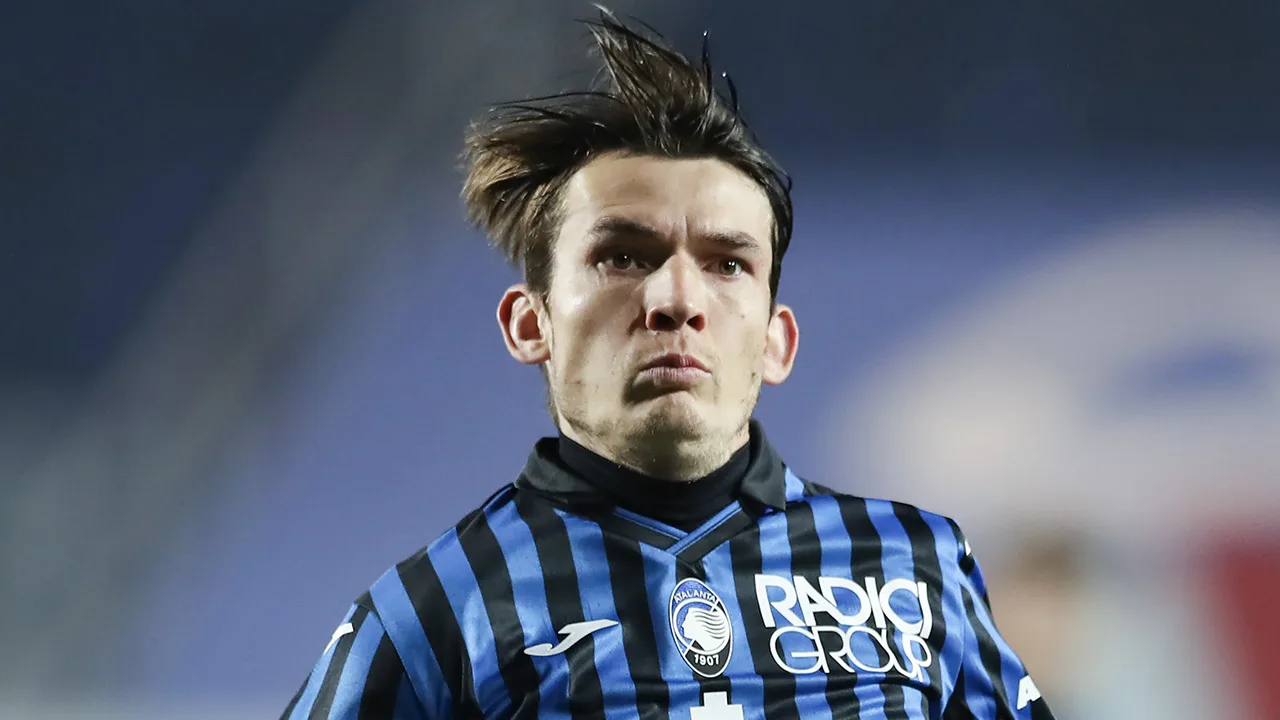 Atalanta Bergamo wekt woede na vreselijke blunder met kerst-tenue