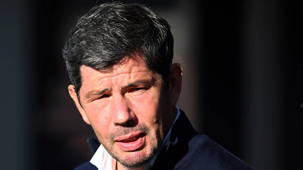 Erwin van de Looi opvolger van ontslagen John Lammers bij Heracles Almelo