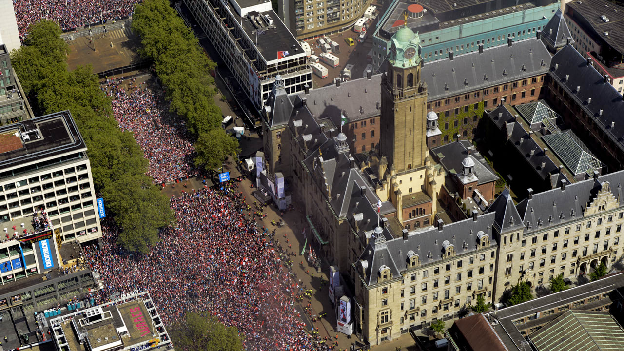 VVD Rotterdam wil mogelijke huldiging Oranje naar Coolsingel halen