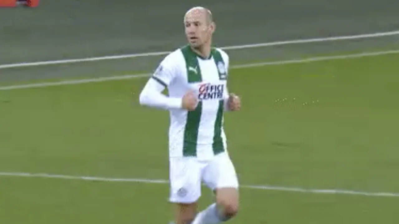 Arjen Robben maakt rentree bij Groningen na blessure