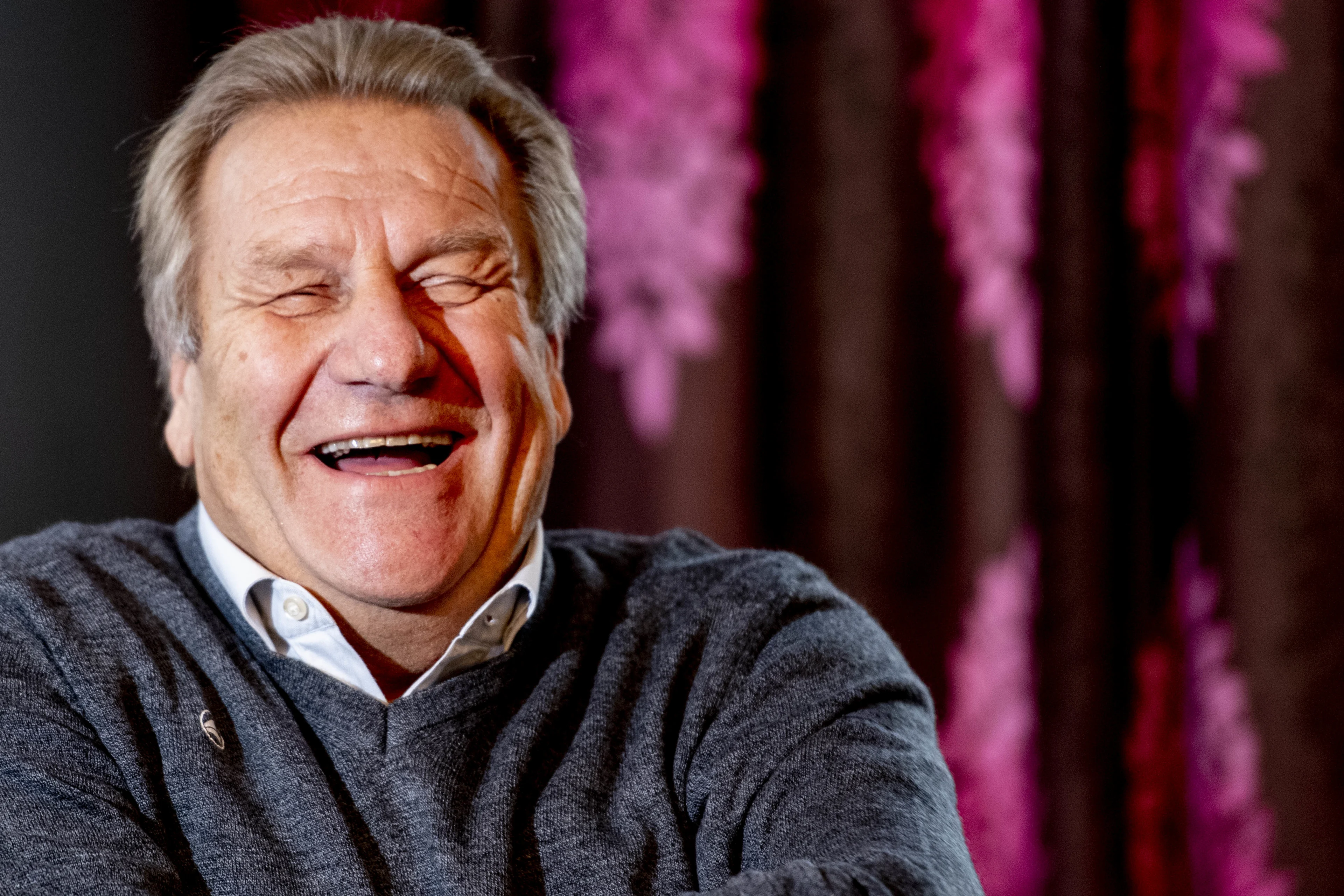 Jan uitgenodigd door bordeel na verlies Feyenoord