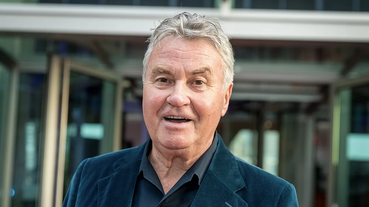 Hiddink tóch niet definitief met pensioen: 'Sta altijd open voor nieuwe uitdagingen'