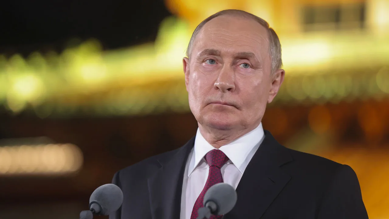 Poetin beklemtoont: westerse troepen in Oekraïne zijn doelwit Russische strijdkrachten