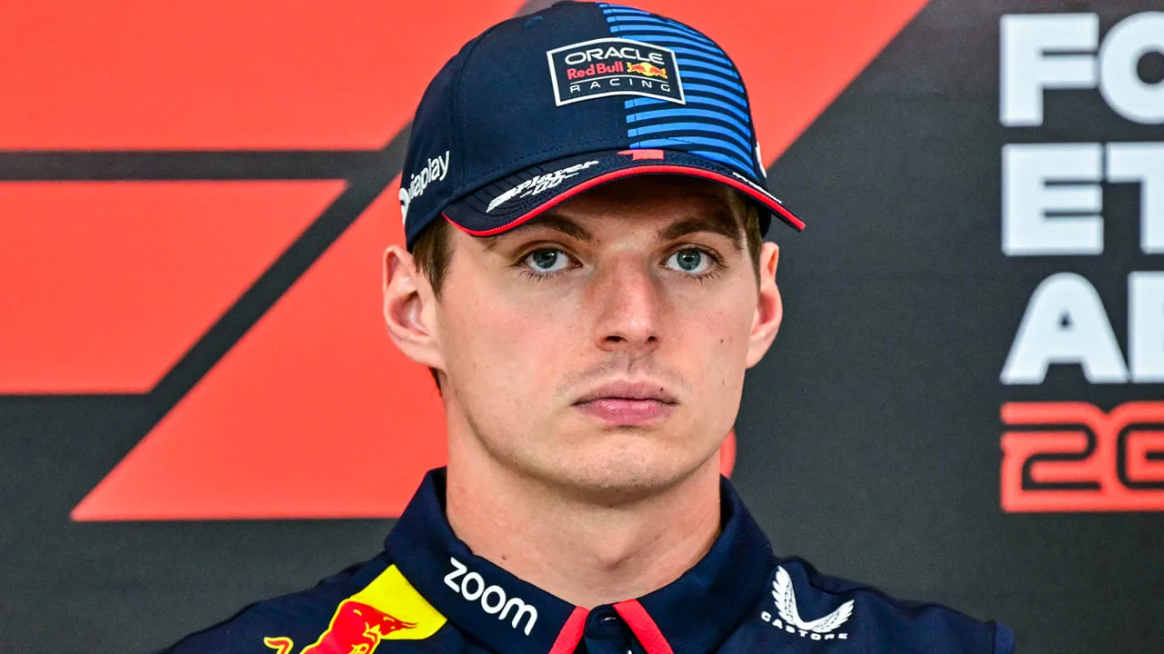 Verstappen over boetes in F1 voor vloeken: 'Misschien moet ik in het Limburgs gaan schelden!'