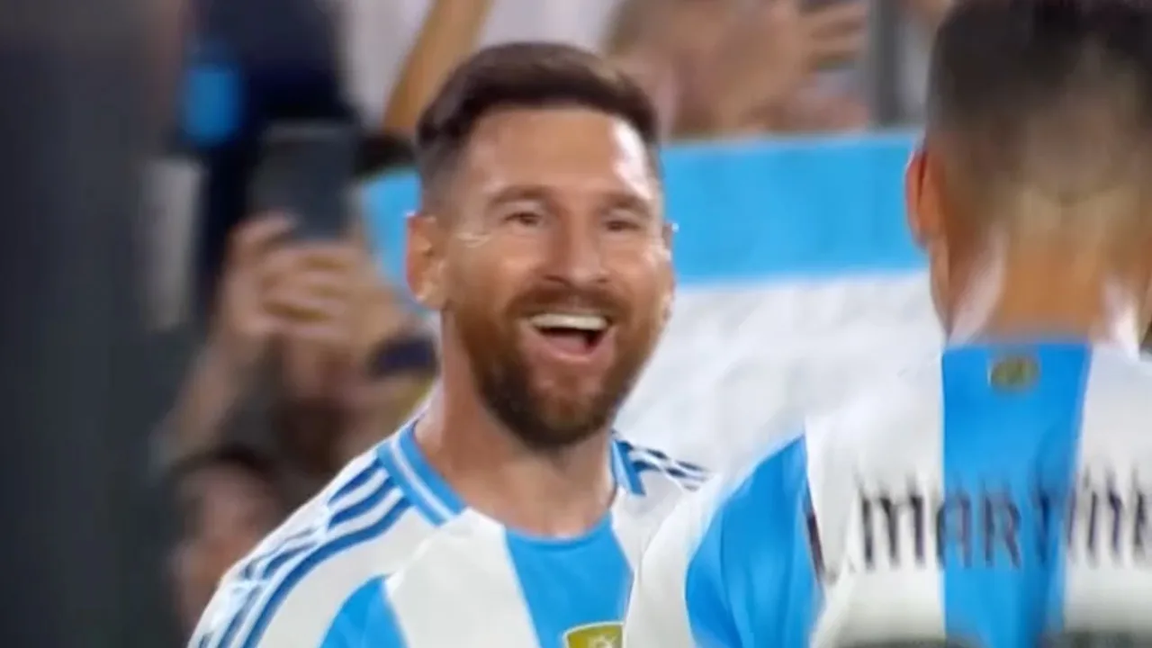 Videogoals: Messi geeft met hattrick én twee assists masterclass in WK-kwalificatieduel