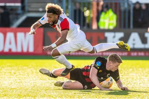 Feyenoord gaat af in derby bij Excelsior