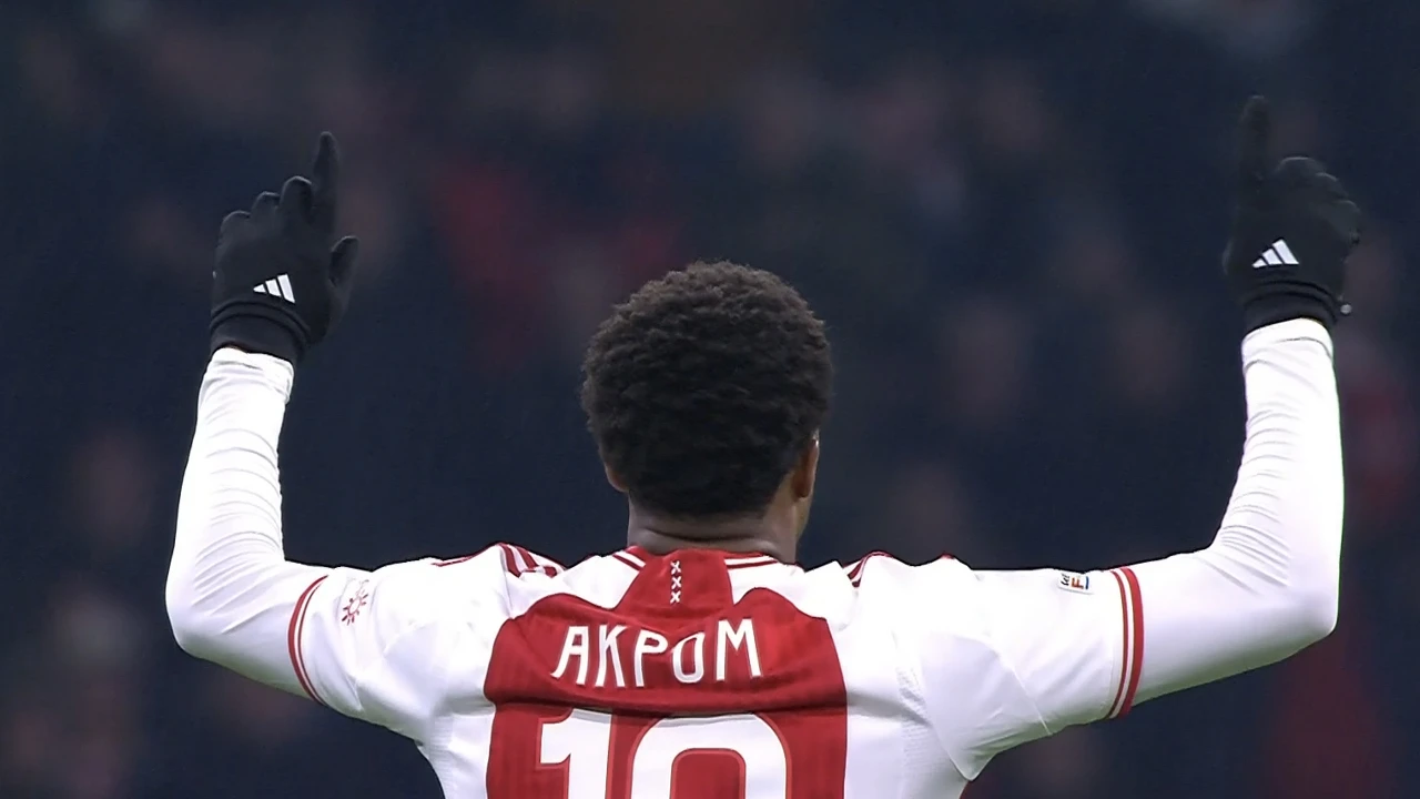 VIDEOGOAL: Ajax - AEK Athene 3-1 (Akpom)