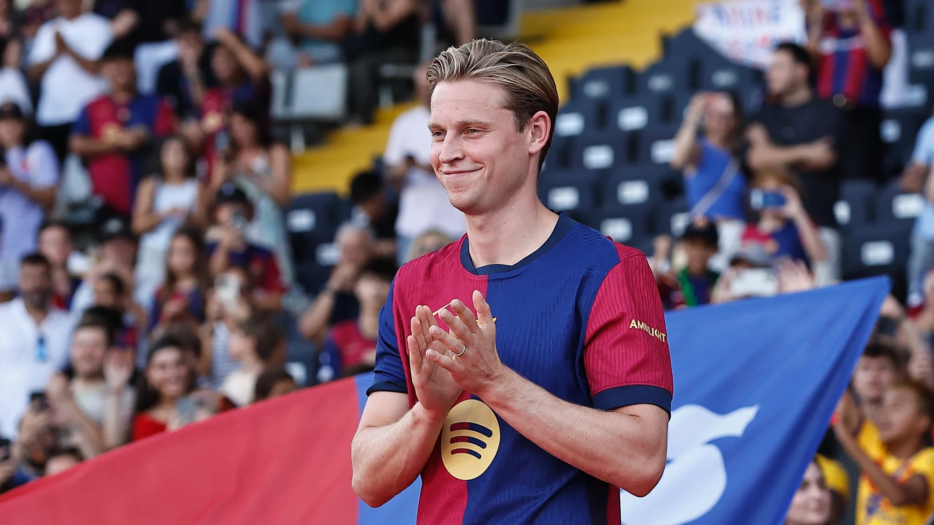 Frenkie de Jong na vijf maanden terug in wedstrijdselectie FC Barcelona
