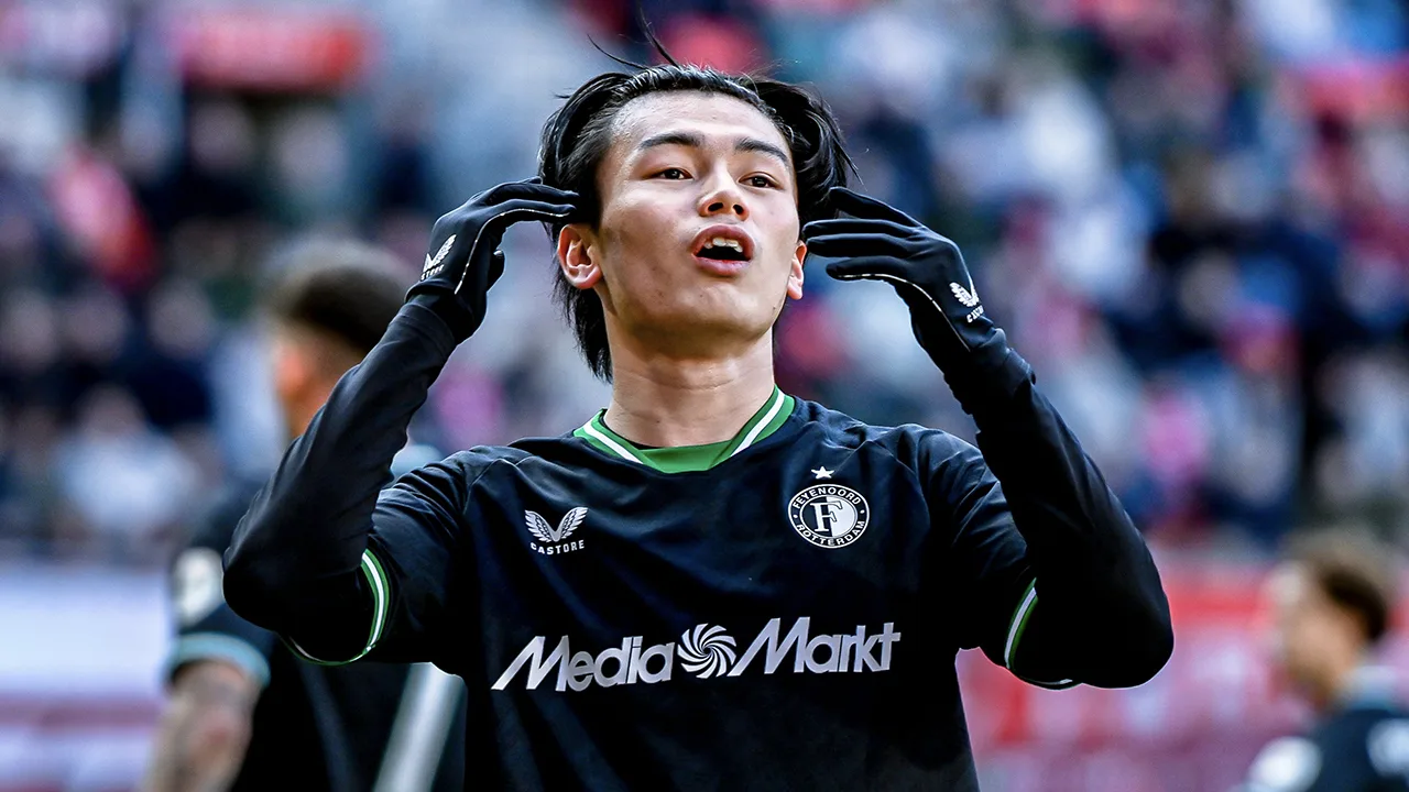 Ayase Ueda en Hugo Bueno missen hervatting Eredivisie bij Feyenoord