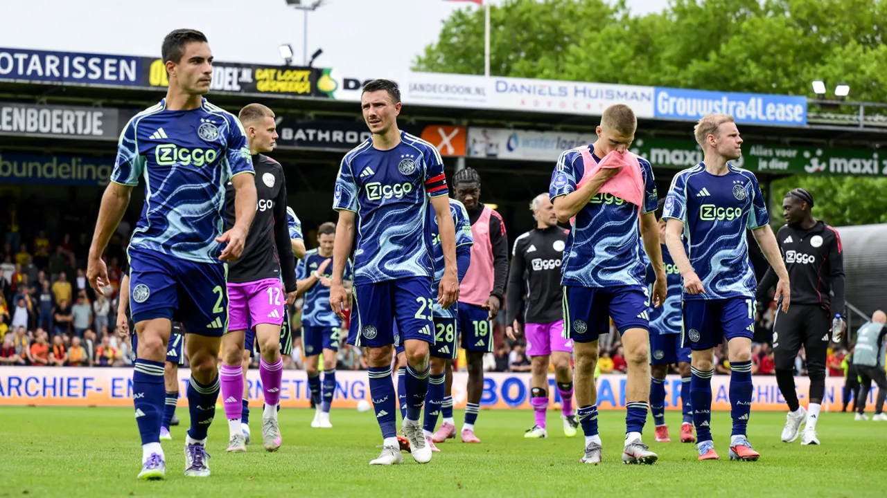 'In de staat waarin Ajax zich bevindt, vind ik een punt bij Go Ahead best wel goed'