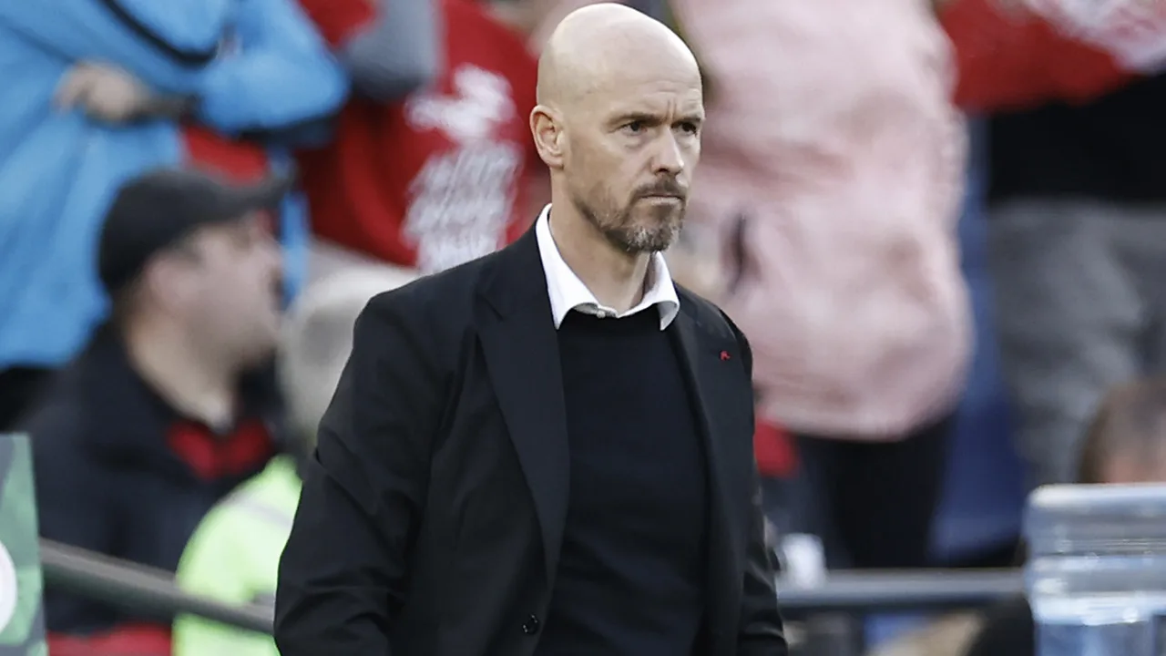 Ten Hag over KNVB-beker: 'Nu is het ineens een hoofdprijs, zo vierde PSV het ook'