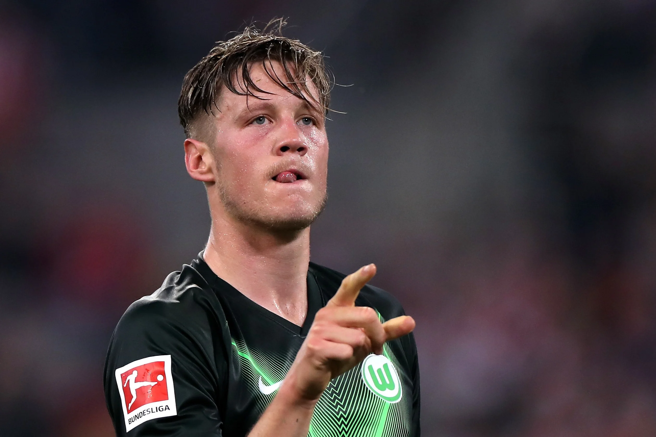 Weghorst weer belangrijk voor Wolfsburg