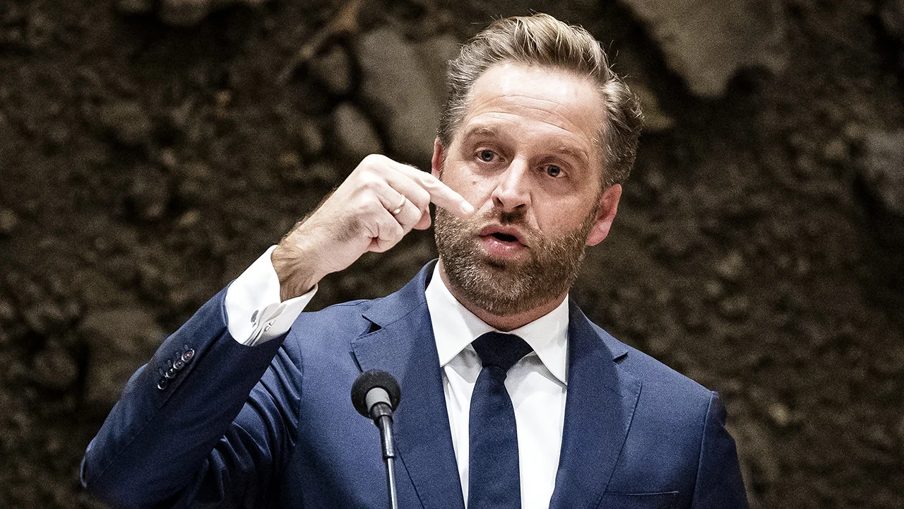 Hugo de Jonge erkent fout in Sywert-deal: 'Heb daarop onvoldoende toegezien'