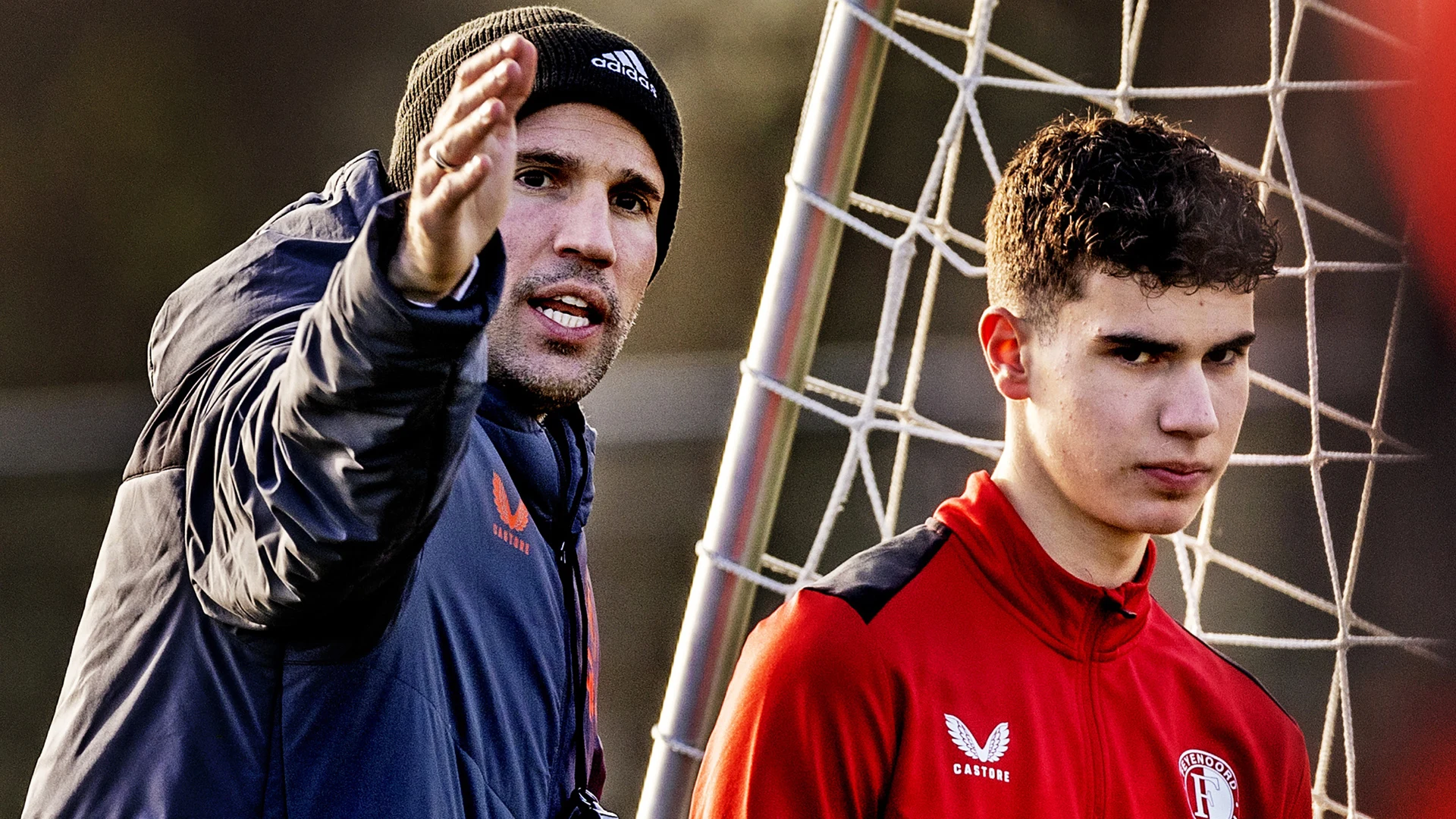 Shaqueel van Persie helpt Feyenoord met late goal aan oefenzege op Excelsior