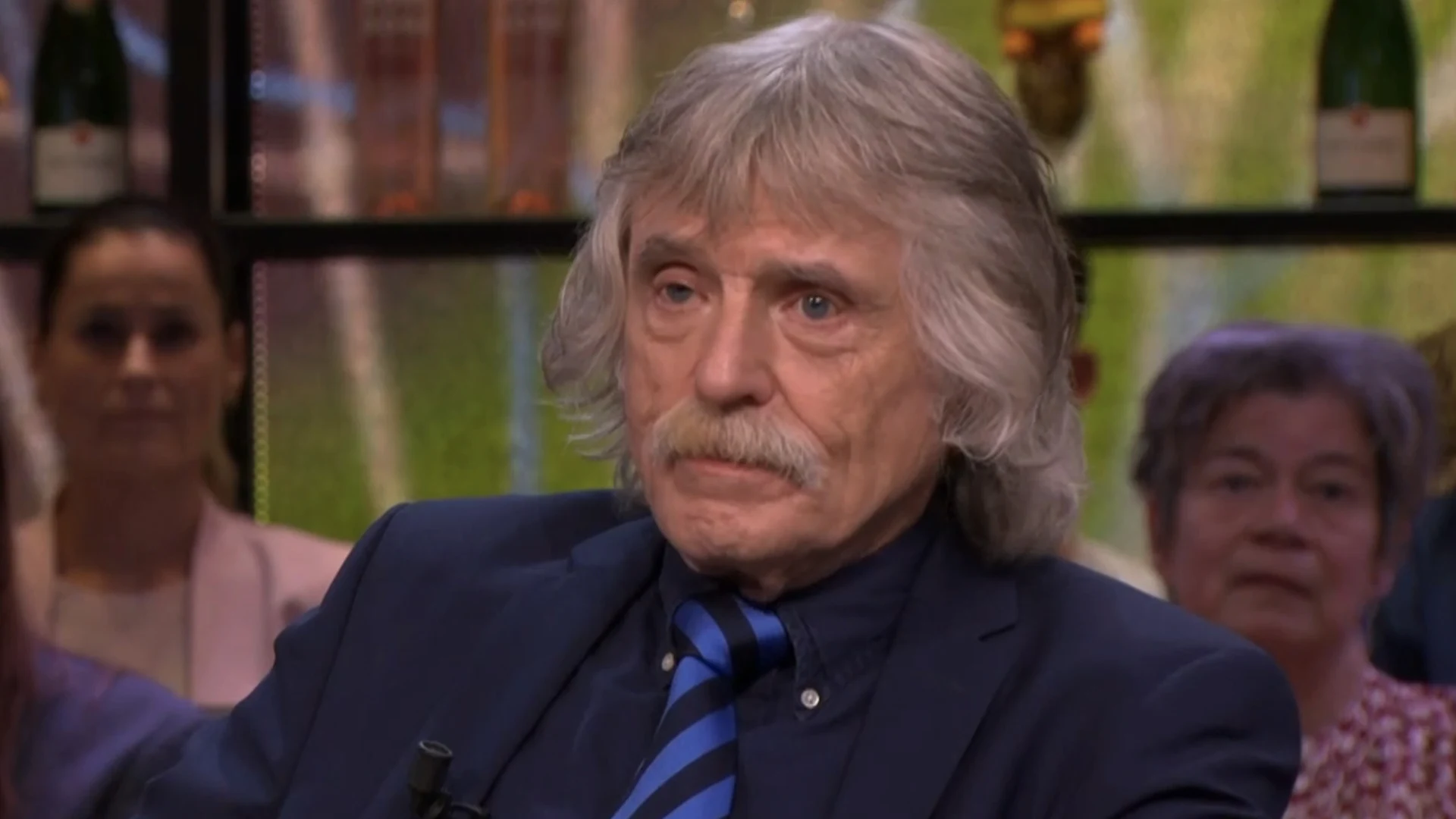 Hoe kijkt Johan Derksen naar een mogelijk verbod op koppen?