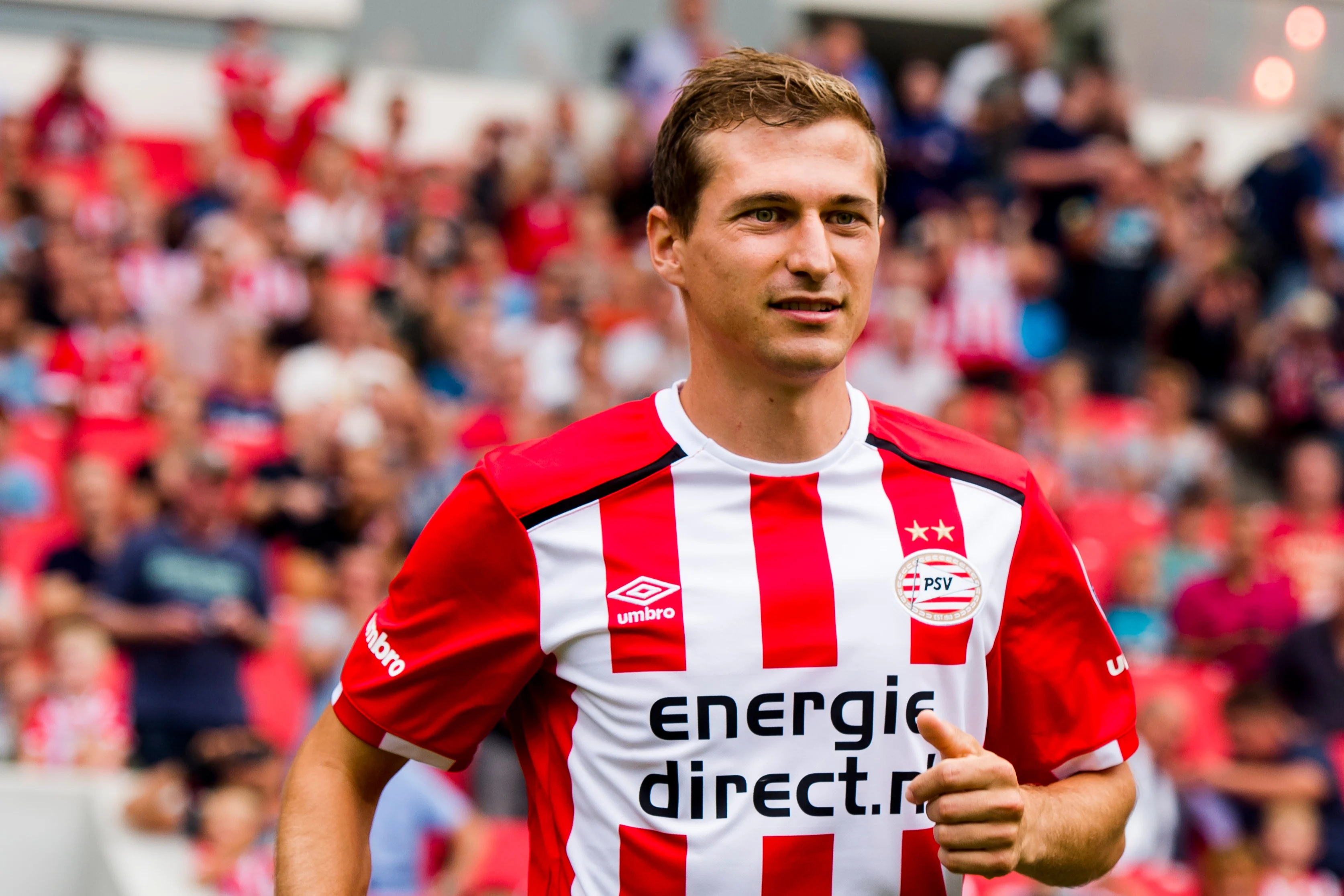 Schwaab scoort bij rentree voor PSV