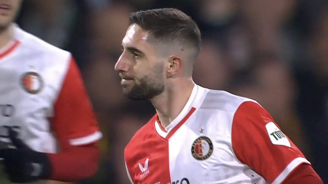 KANS: Ivanusec schiet vrije trap rechtstreeks op de paal