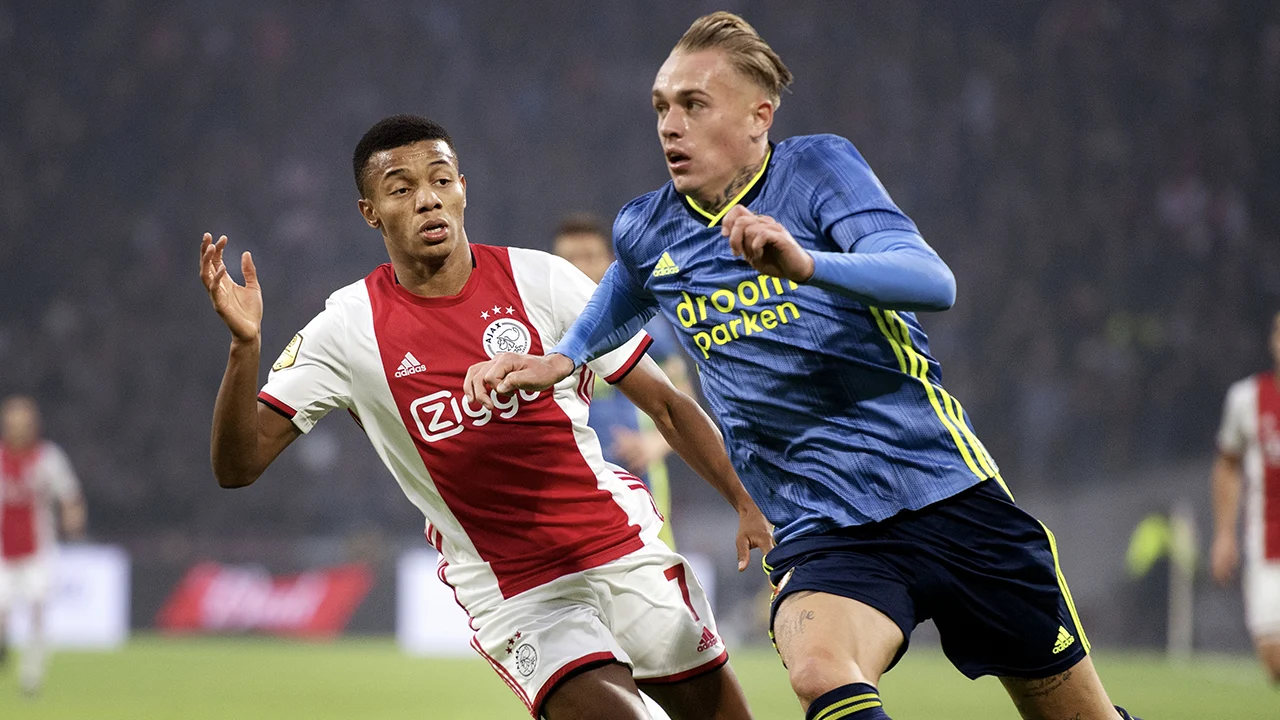 'Rick Karsdorp in gesprek met Ajax over terugkeer naar Nederland'