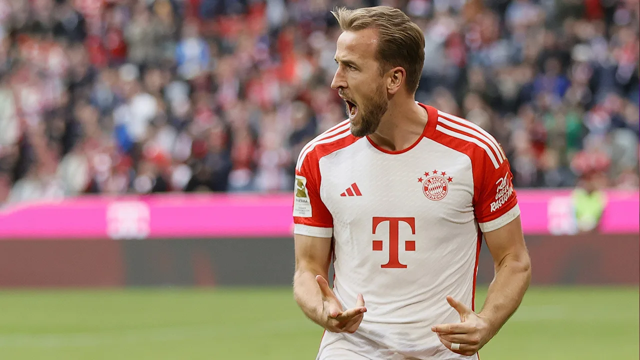 Videogoal: Harry Kane scoort wereldgoal van eigen helft!