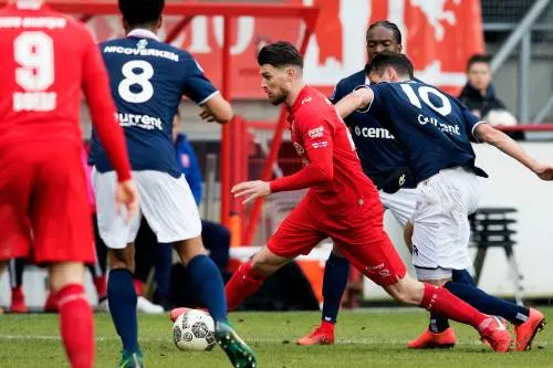 FC Den Bosch strikt ook Holla