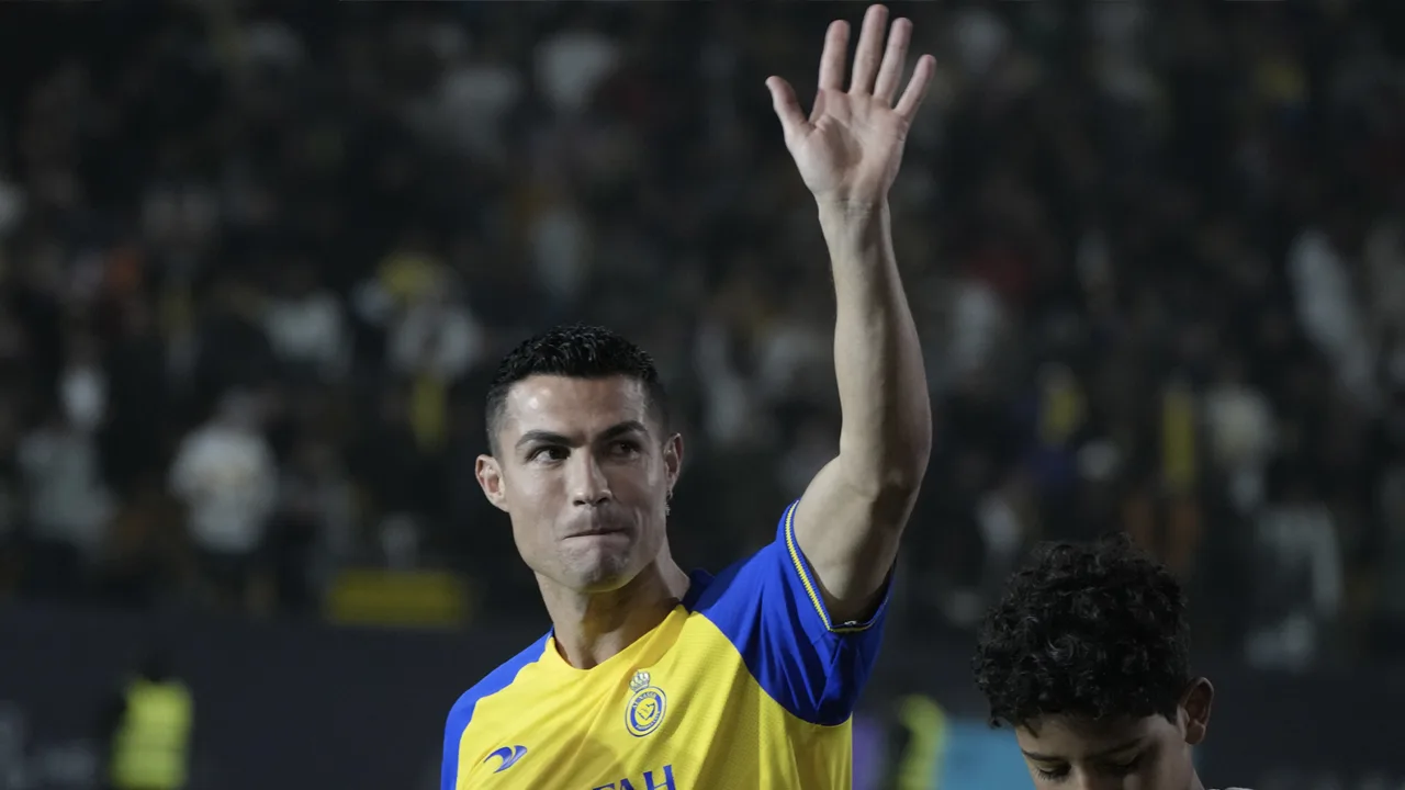 Ronaldo kijkt niet op van megacontract bij Al-Nassr: 'Ik heb in Europa alle records verbroken'