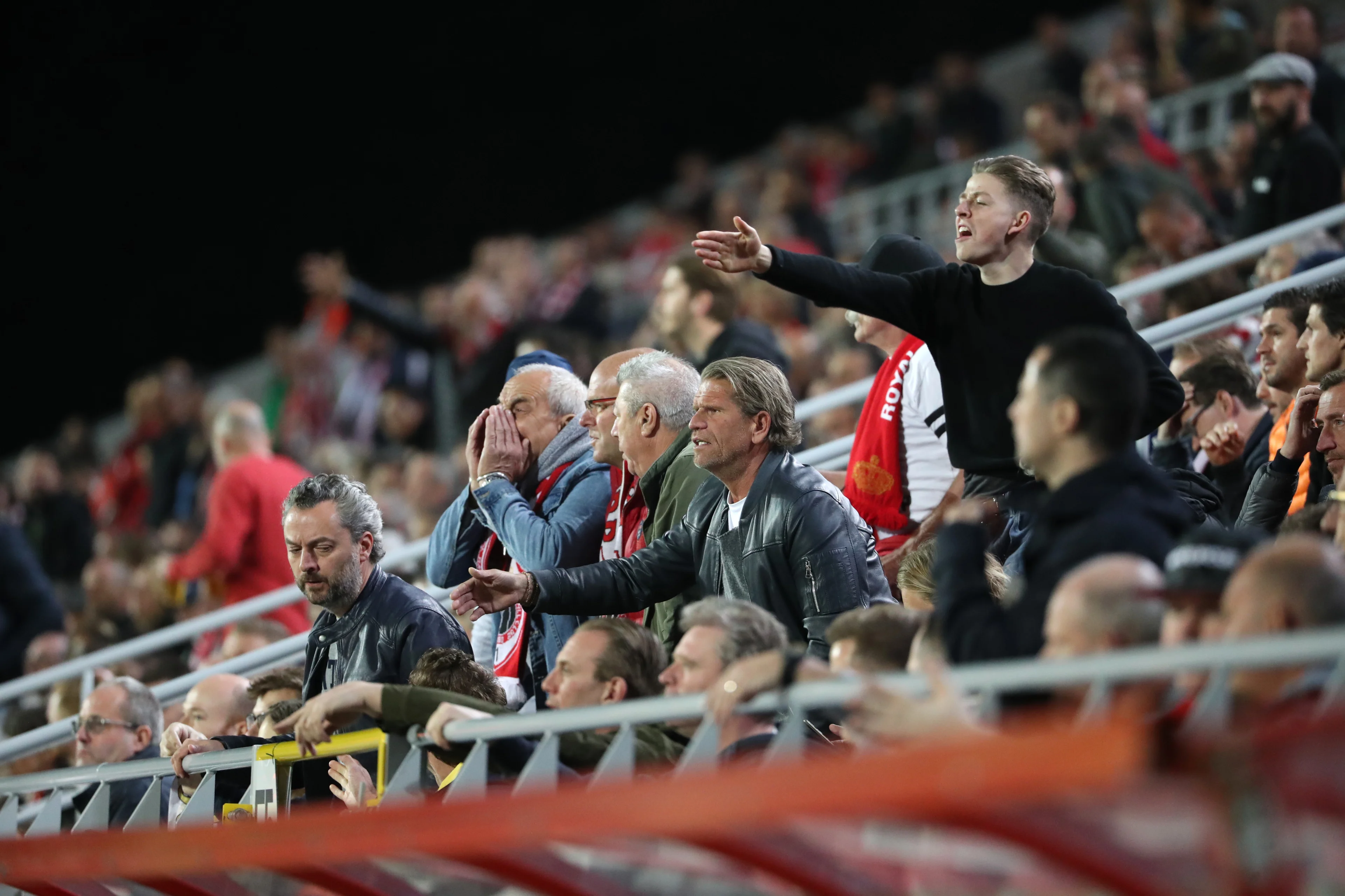 Belgische fans niet welkom bij AZ - Antwerp