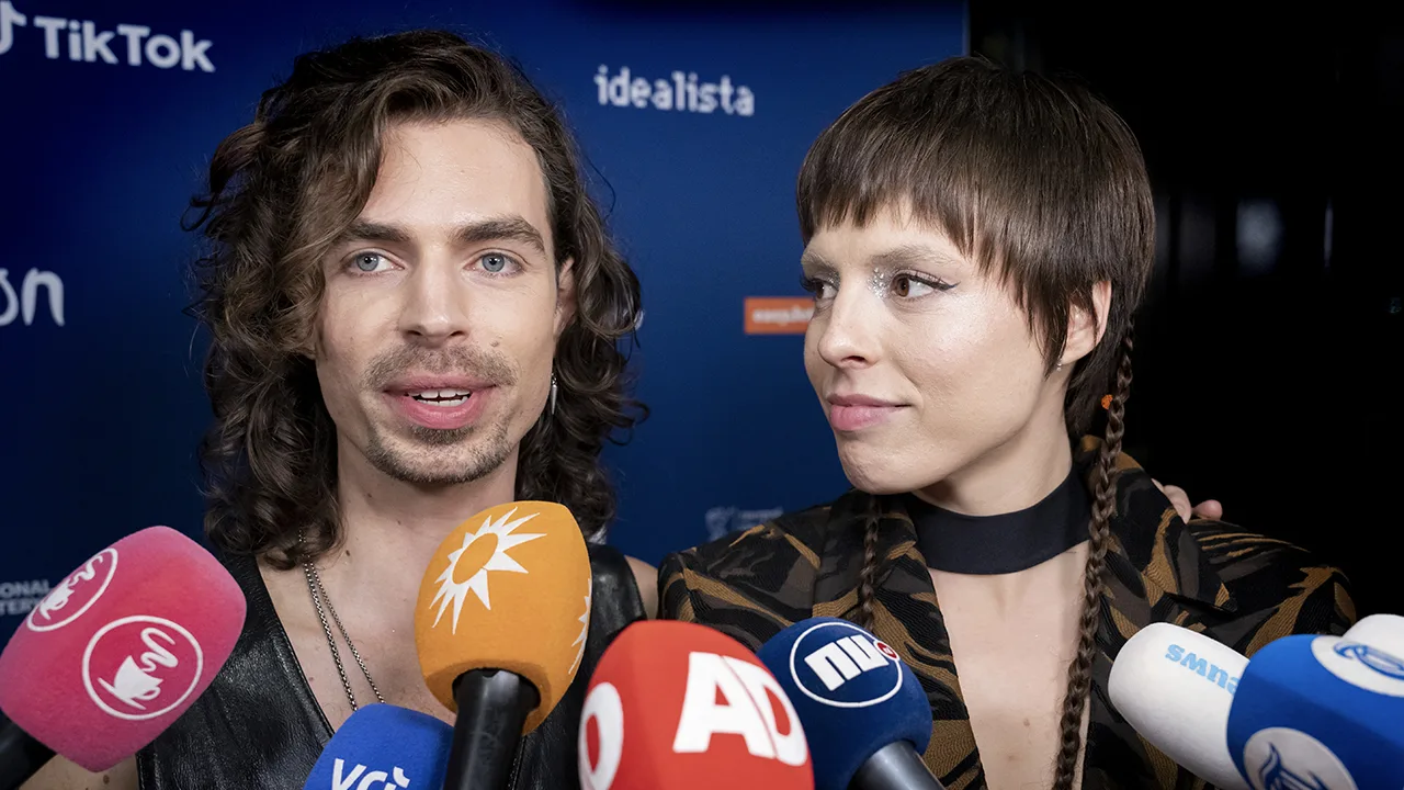 AVROTROS over uitschakeling Mia en Dion: 'Door enorme media-aandacht werd het moeilijk'