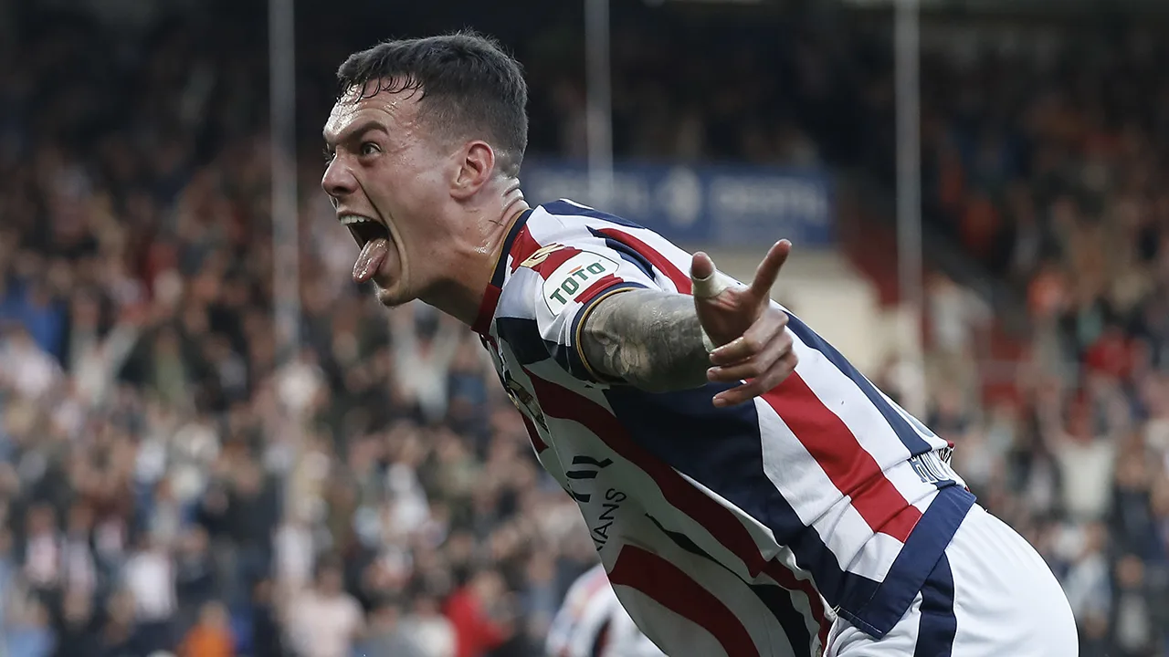 Jizz Hornkamp gaat viraal na transfergerucht uit Engeland: 'De beste naam ooit'