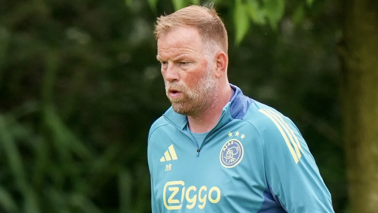 'Manchester United neemt Ten Rouwelaar voor 100.000 euro over van Ajax'