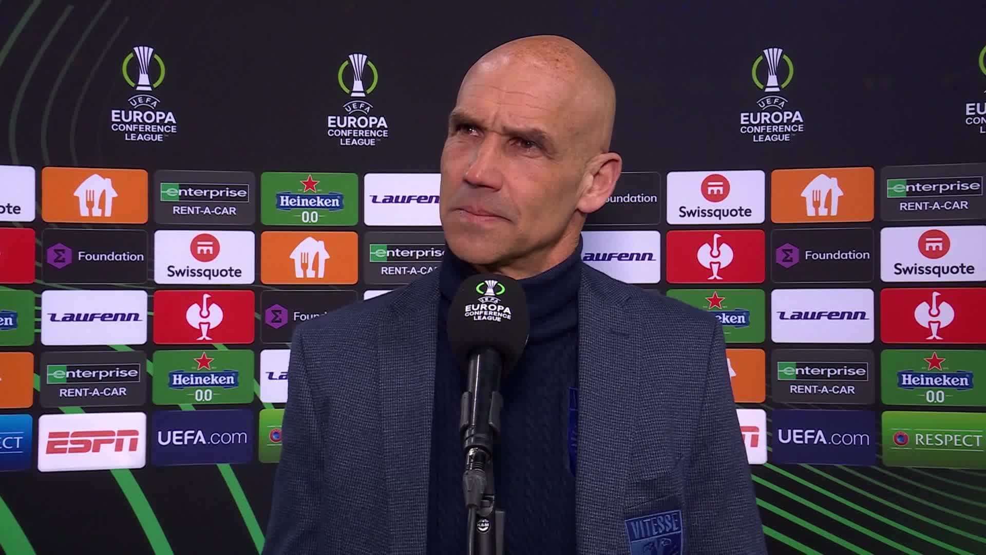 Letsch ziet Vitesse veel kansen missen en baalt van het veld