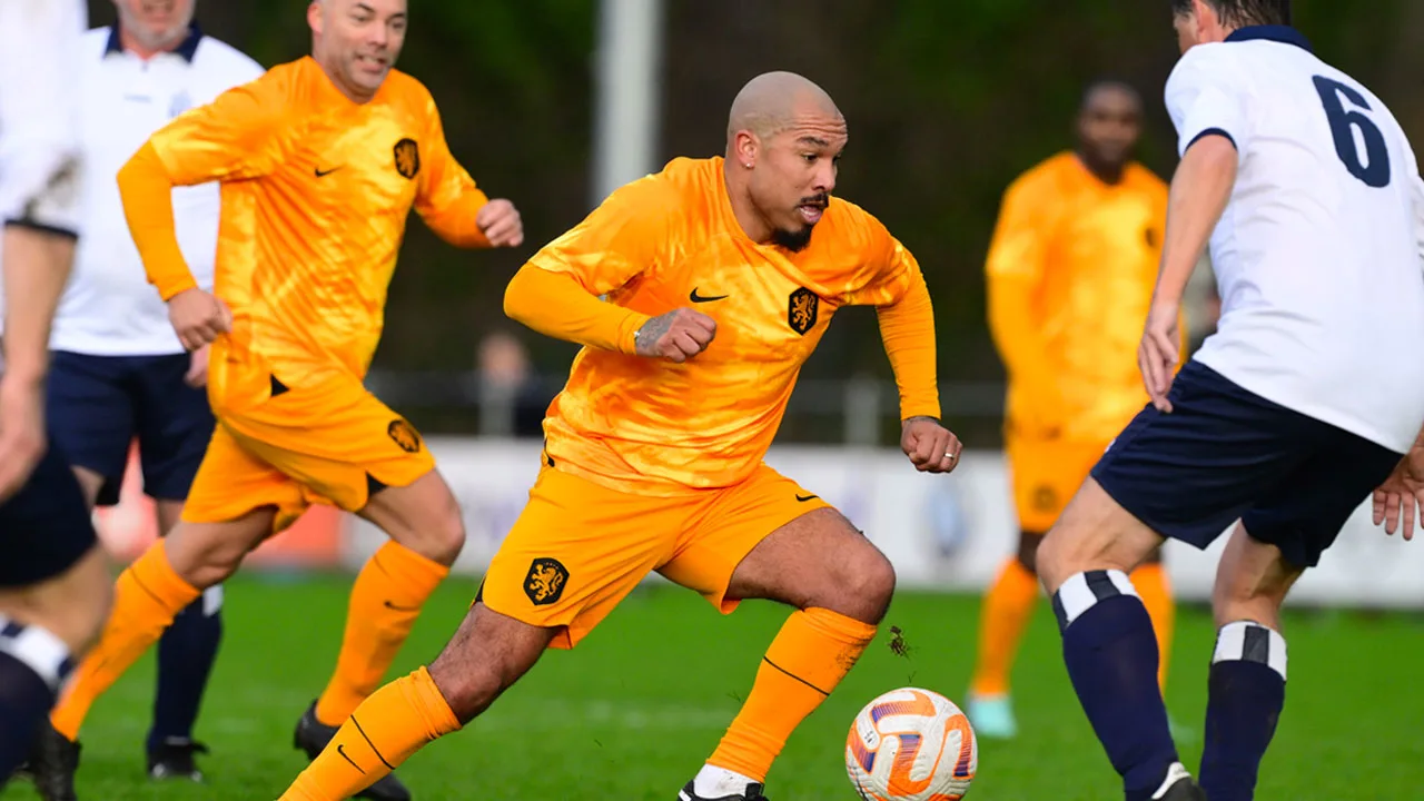 Oud-internationals winnen traditionele nieuwjaarswedstrijd bij Koninklijke HFC