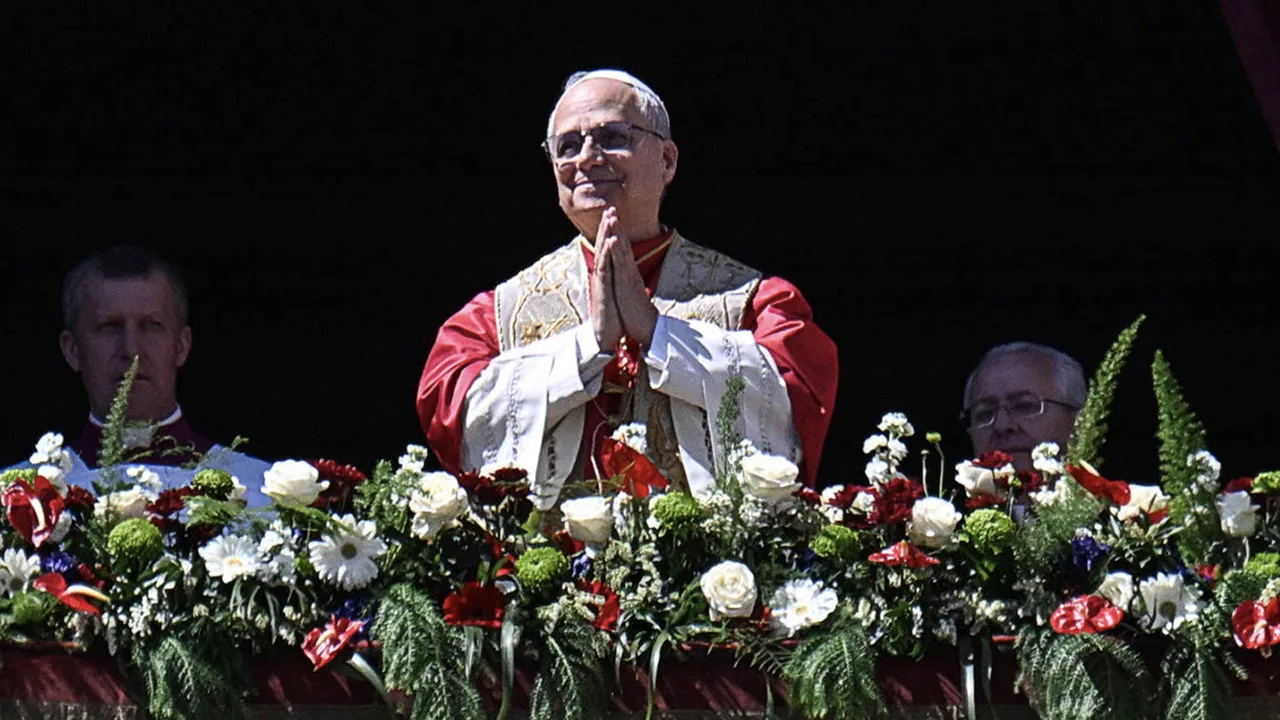 Video: Paus slaat Nederland over bij paaswensen; geen dankwoord voor de bloemen