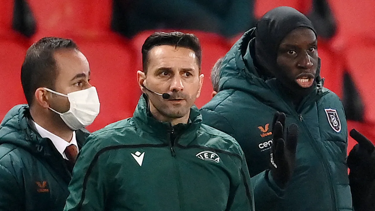 UEFA schorst Roemeese arbiter na racistische uitlatingen aan Webo