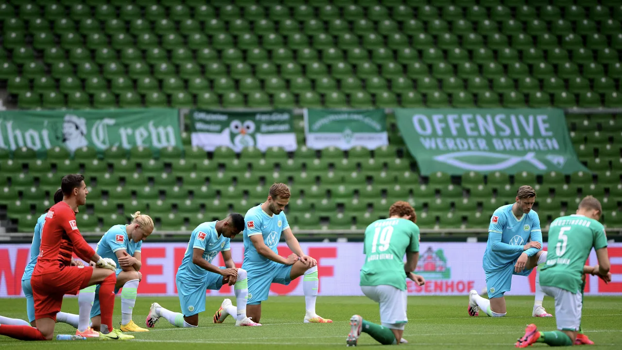 Ook Klaassen en Weghorst maken statement voor de Black Lives Matter-beweging