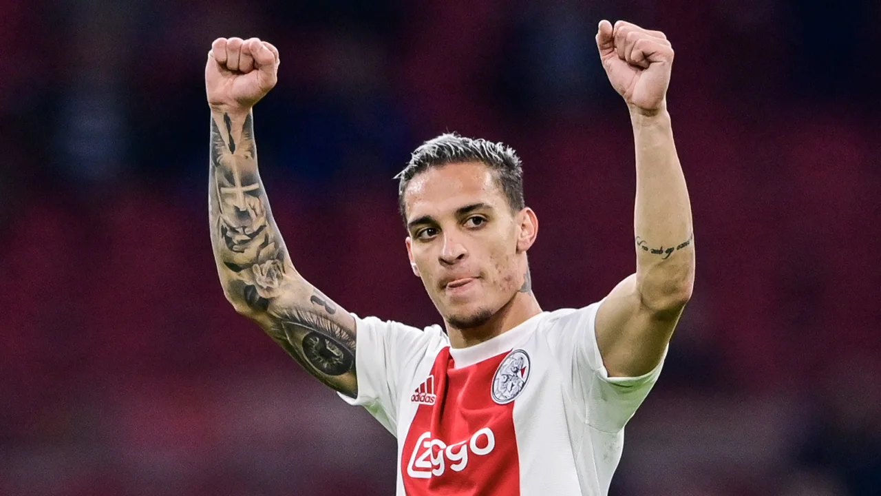 Ajax is veel te sterk voor Vitesse en bereikt halve finales TOTO KNVB Beker