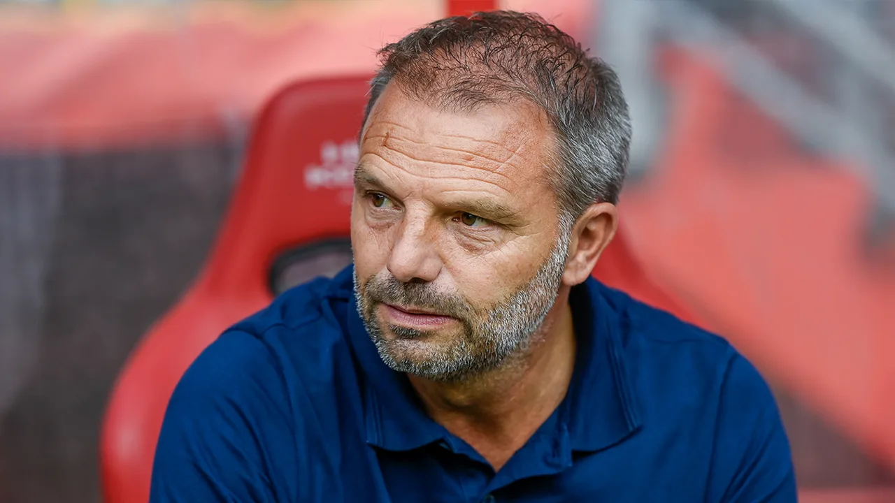 ‘Maurice Steijn in beeld als nieuwe hoofdtrainer SC Heerenveen’