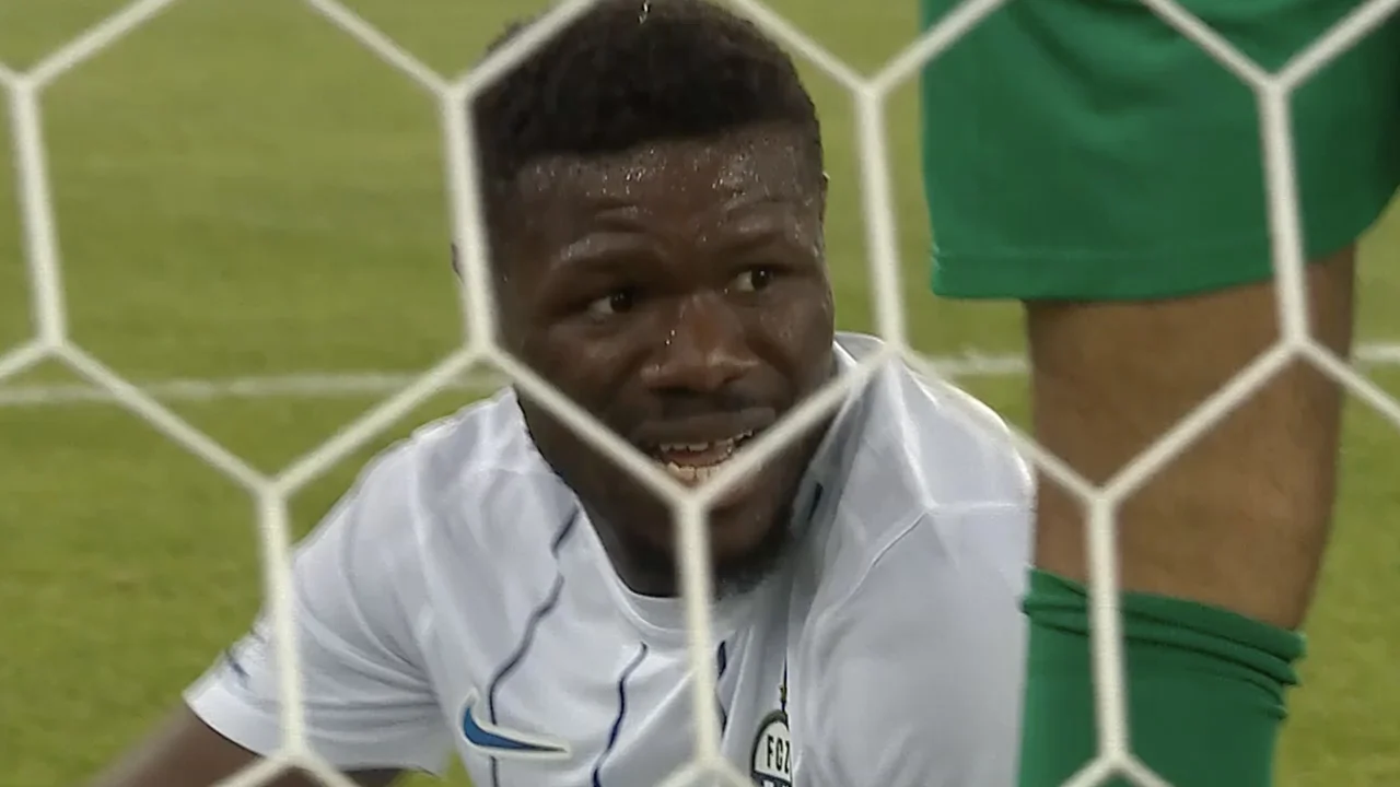 KANS: FC Zürich verzuimt te scoren vlak voor rust