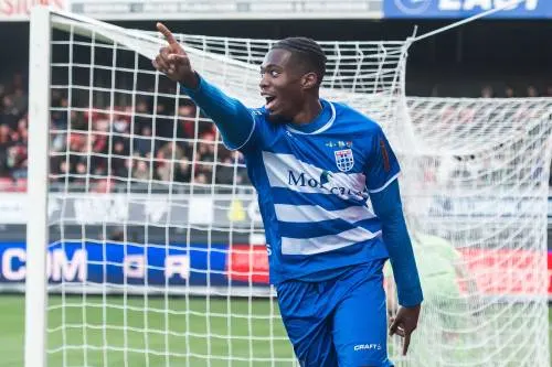 PEC Zwolle duwt Excelsior dieper in moeras