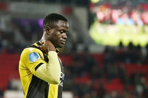 Vitesse-aanvaller Gong test positief op coronavirus