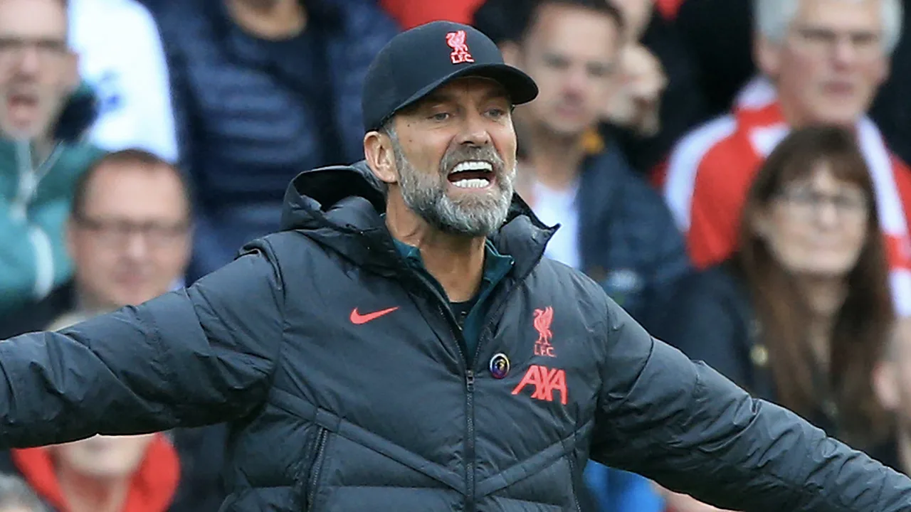 Liverpool beleeft dramatische generale voor Ajax met verlies tegen hekkensluiter 