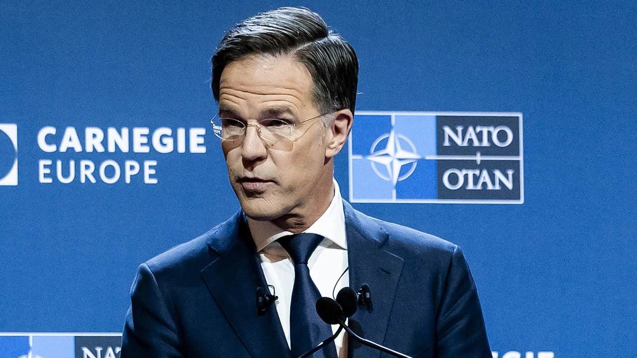 NAVO-baas Mark Rutte slaat alarm: 'We zijn niet klaar voor wat ons te wachten staat’