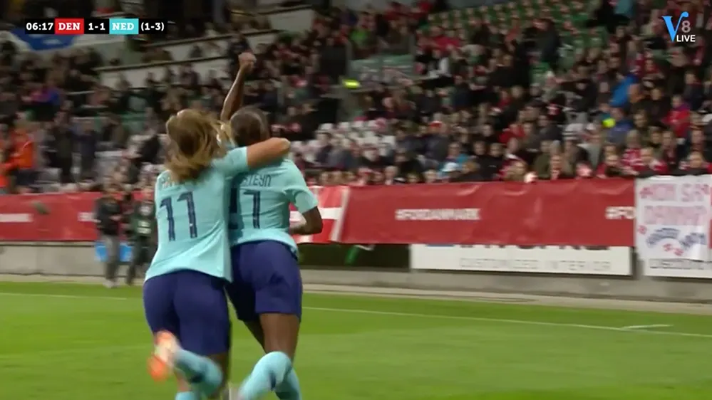 Beerensteyn kopt binnen voor OranjeLeeuwinnen!