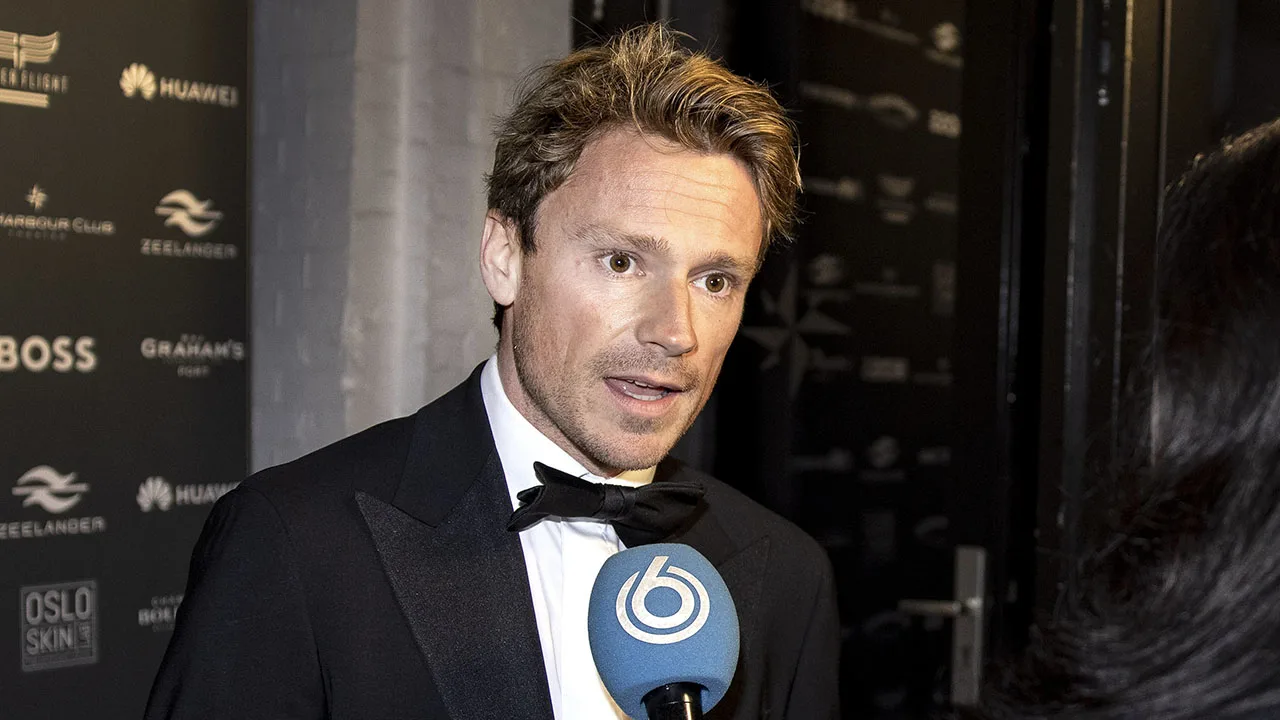 Sander Schimmelpenninck haalt uit naar voetbalvrouw: 'Heeft meer tijd dan hersens'