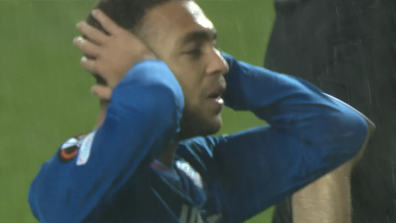 KANS: Aursnes blokt kansrijk schot van Dessers