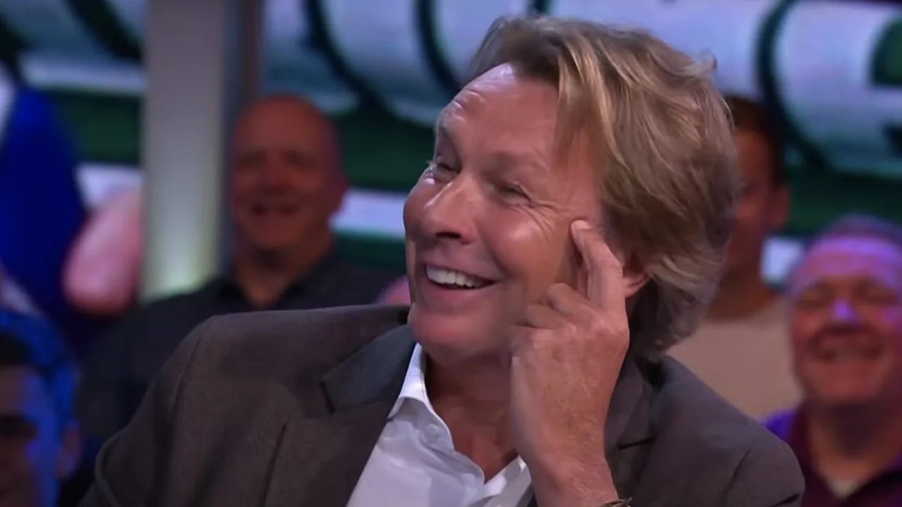 Hansie Hansie: 'Hij schiet alle ballen tegen je cockring aan!'