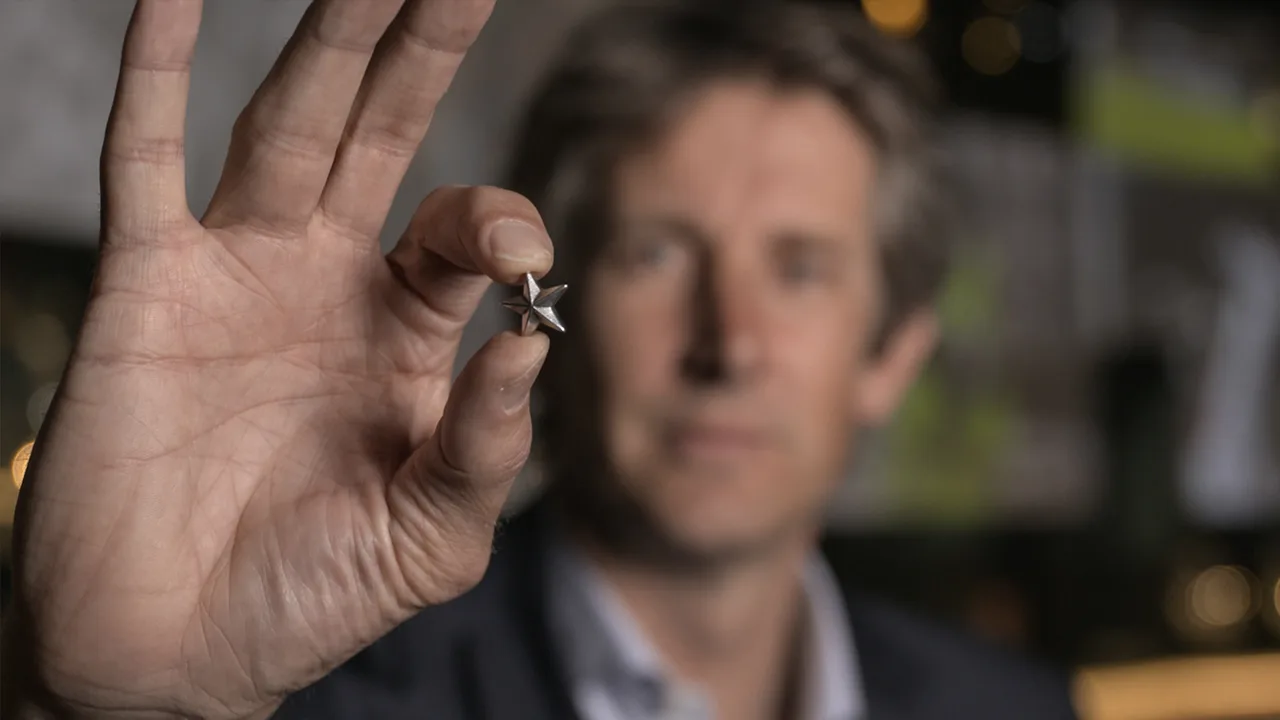 Ajax-fans bieden honderden euro's voor aangeboden kampioenssterren op Marktplaats