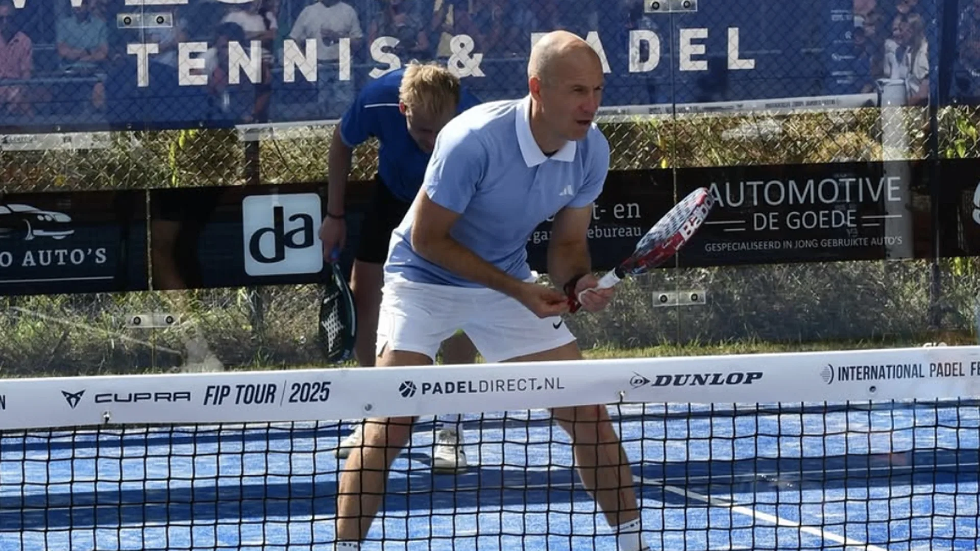 Profdebuut voor Robben als padelspeler: 'Hij was bloedfanatiek en ging voor elke bal'