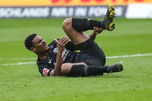 Haller scoort tweemaal voor Frankfurt