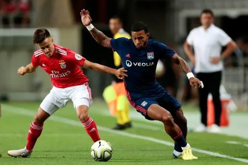 Lyon onderuit bij gepromoveerd Stade Reims